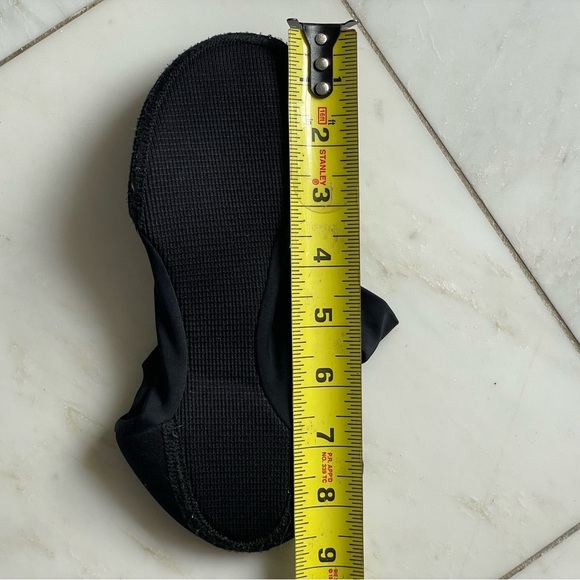 Vincere, XS, black neoprene sand socks, foot protection, sand soccer, water sock - Picture 6 of 6